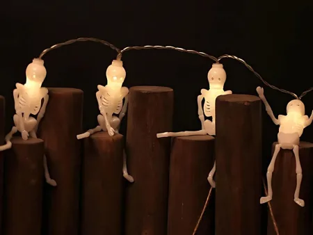 Łańcuch świetlny girlanda led halloween szkielet 2m 10 szkieletów wisząca
