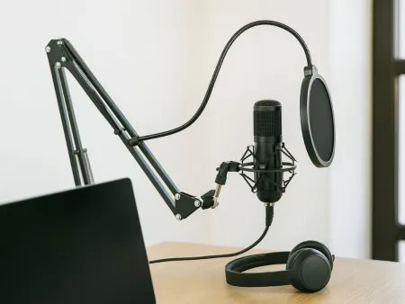 Mikrofon studyjny pojemnościowy XLR zestaw z statywem i pop filtrem kardioidalny
