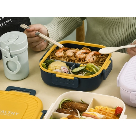 Lunchbox śniadaniówka pojemnik na śniadanie obiad z przegródkami sztućce