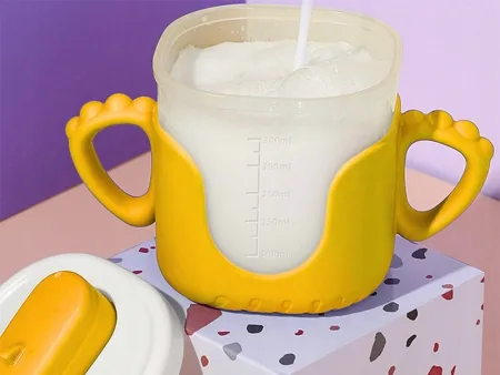 Kubek niekapek dla dziecka do picia silikonowe uchwyty 300ml ze słomką